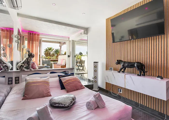 Appartement Village Naturiste R4N - Le Honi Port Nature Luxe *