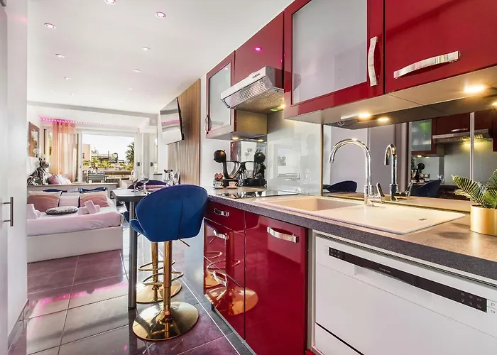 Village Naturiste R4N - Le Honi Port Nature Luxe * Agde